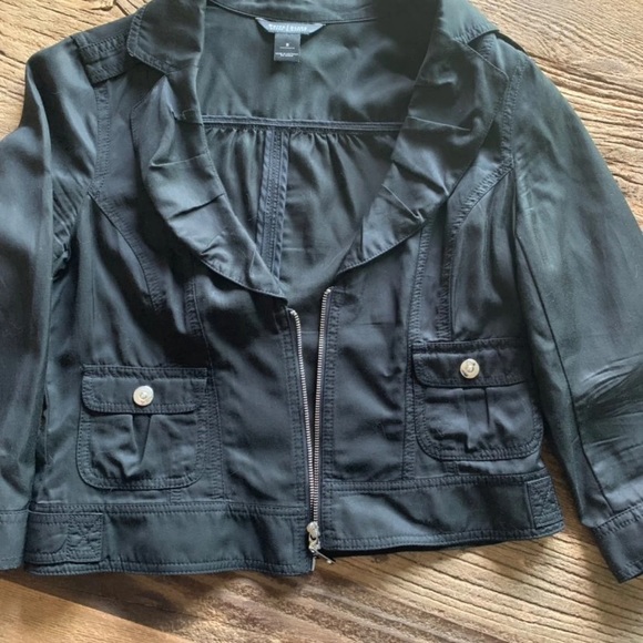 Woman’s Jacket and top - Picture 6 of 7